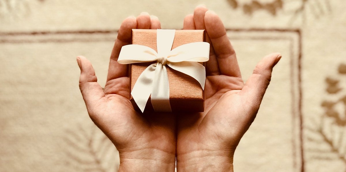 gift-image-hero
